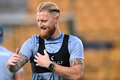 Ben Stokes 'completely committed' to England despite contract snub