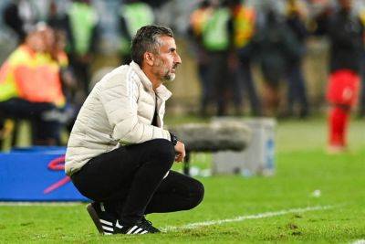 Orlando Pirates slip even further from Mamelodi Sundowns after another disappointing draw