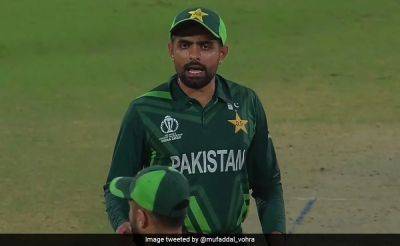Aiden Markram - Babar Azam - Keshav Maharaj - Babar Azam Loses Cool On Mohammad Nawaz After Defeat Against South Africa In Cricket World Cup 2023 Thriller - Watch - sports.ndtv.com - South Africa - Pakistan