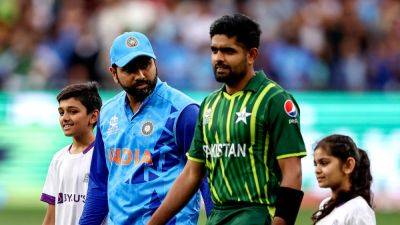'Not Matured, Great...': Ex-Pakistan Captain Namedrops 'Rohit Sharma' In Advice To Babar Azam