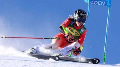 Mikaela Shiffrin - Federica Brignone - Petra Vlhova - Gut-Behrami clinches narrow win in giant slalom World Cup opener - cbc.ca - Switzerland - Italy - Canada - Austria - Slovakia