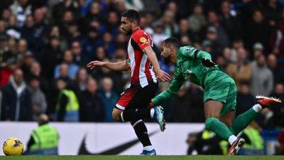 Brentford climb above Chelsea after another Stamford Bridge win