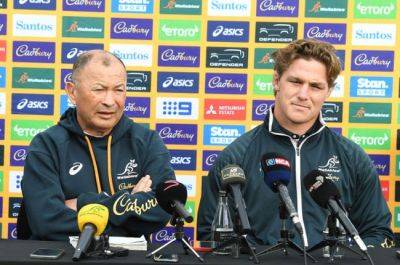 Aussie coach Eddie Jones says Michael Hooper 'not the right role model'