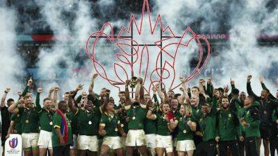 South Africa hold off 14-man NZ to win record fourth World Cup