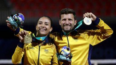 Games-Colombia strike gold on Pan Am Games diamond