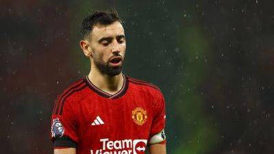 Manchester United midfielder Fernandes is 'not captain material', says Keane