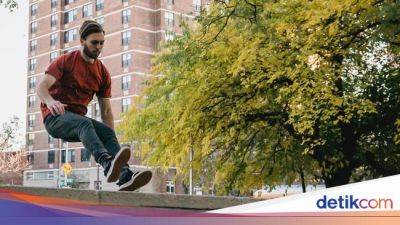 Lompat Kangkang: Pengertian, Tahapan, Cara Melakukan, dan Kesalahannya - sport.detik.com - Indonesia