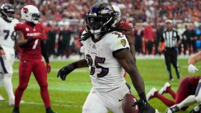 Ravens win over Cardinals behind Gus Edward’s three touchdowns