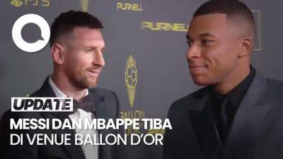 Lionel Messi - Momen Messi-Mbappe Tiba Nyaris Bareng di Venue Ballon d'Or - sport.detik.com