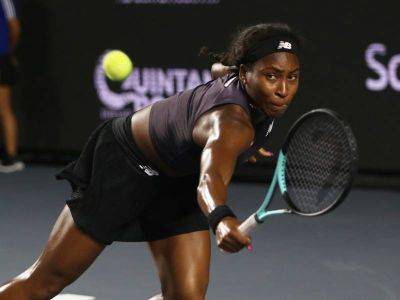 Ons Jabeur thrashed by Coco Gauff in WTA Finals opener as Iga Swiatek starts with win