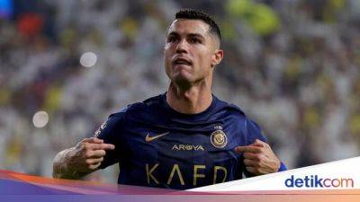 Reaksi Ronaldo Usai Diledek Suporter dengan Chant Messi