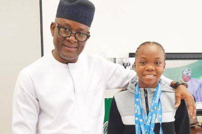 Sports Minister receives 13-year-old gymnast who won four gold medals - guardian.ng - Nigeria - county Delta