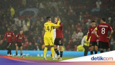 Rio Ferdinand - MU Lemah, Rentan, Layak Dihukum - sport.detik.com