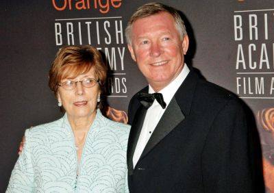 Alex Ferguson - Red Devils - Cathy Ferguson, wife of former Man United manager Sir Alex Ferguson, dies at 84 - news24.com