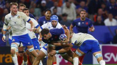Hosts France romp past Italy into World Cup quarter-finals