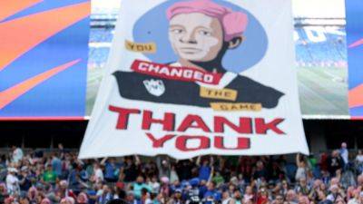 Rapinoe honored by club team OL Reign in front of record NWSL crowd - ESPN