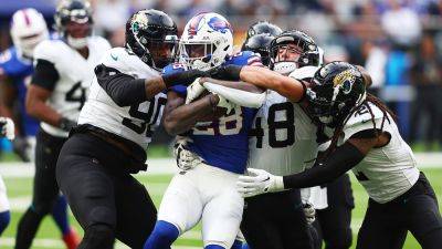 Trevor Lawrence - Jaguars hold off Bills' late surge to collect second straight London win - foxnews.com