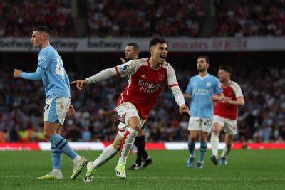 Arsenal end eight-year wait for Premier League win over Manchester City