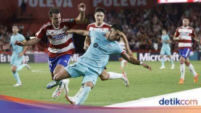 Ferran Torres - Alejandro Balde - Liga Spanyol - Granada Vs Barcelona Sengit, Laga Tuntas 2-2! - sport.detik.com - county Bryan
