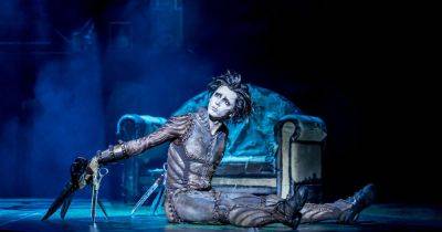 Edward Scissorhands comes to The Lowry as part of new UK tour of Matthew Bourne’s magical dance production - manchestereveningnews.co.uk - Britain - Australia - Japan - county Davie - county Terry