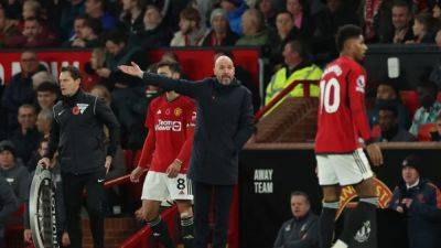 Rasmus Hojlund - Ten Hag accepts suspension and remains defiant - channelnewsasia.com