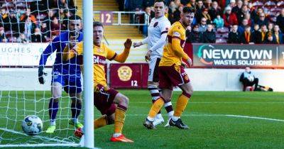 Motherwell 1 Hearts 2: Kettlewell says he has the formula to arrest run of nine games without a win