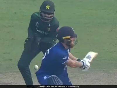 Nasser Hussain - Babar Azam - Eden Gardens - Mohammad Rizwan - Gus Atkinson - Watch - Mohammad Rizwan "Tried To Do An MS Dhoni And...": England Great Amused By Awkward Wicketkeeping In Cricket World Cup Game - sports.ndtv.com - New Zealand - India - Pakistan
