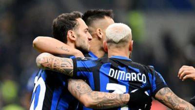 Simone Inzaghi - Federico Dimarco - Hakan Calhanoglu - Marcus Thuram - Dimarco stunner helps Inter beat Frosinone and return to Serie A summit - channelnewsasia.com - France - Italy