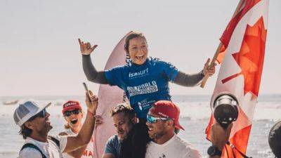 Canadian Para surfer Victoria Feige extends record with 5th straight world title - cbc.ca - France - Spain - Brazil - Los Angeles - state Hawaii - Costa Rica