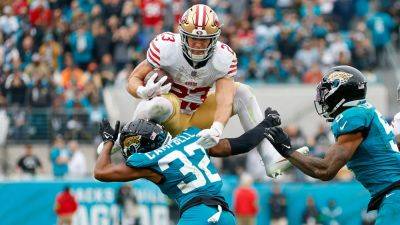 49ers' Christian McCaffrey jokes about missing out on NFL record: 'Yeah, I suck'