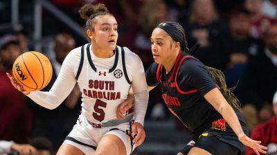 South Carolina jumps to No. 1 in AP Top 25 women's basketball poll - ESPN