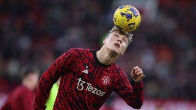 Denmark's injured Man United pair Hojlund, Eriksen withdraw from squad