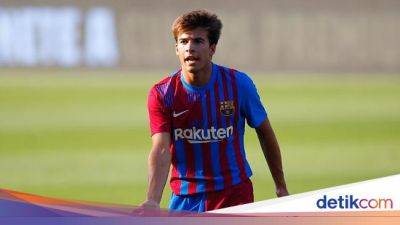 Riqui Puig Masih Terus Sindir Xavi