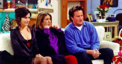 Friends star Jennifer Aniston shares sweet text exchange in heartbreaking tribute to 'little brother' Matthew Perry - manchestereveningnews.co.uk - Usa - Australia - Los Angeles - county Green - county Perry