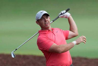 Rory McIlroy shot lands in fan's lap during eventful DP World Tour Championship round