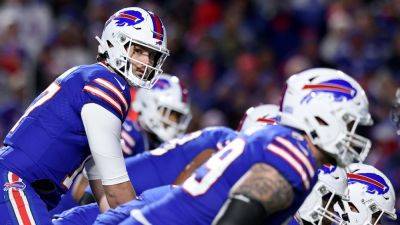 Bills' Josh Allen takes blame, looks to improve after Ken Dorsey firing: 'Our backs are against the wall'