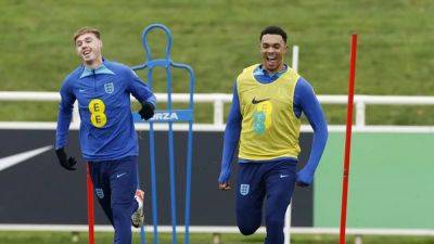 Alexander-Arnold aims to nail spot in England midfield for Euro 2024