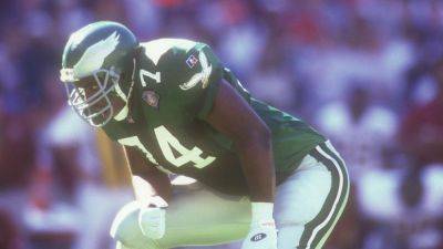 Eagles officially release first-round pick nearly 30 years since he last played in NFL