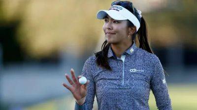 Lee rides hot streak to share lead with Hataoka after 2nd round of LPGA finale