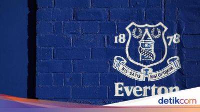 Pernyataan Everton Usai Dihukum Pengurangan 10 Poin - sport.detik.com