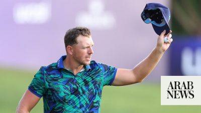 Matt Wallace hits career-best 12-under round to lead DP World Tour Championship
