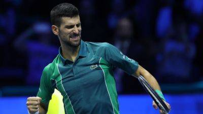 Novak Djokovic routs Carlos Alcaraz, faces Jannik Sinner for title - ESPN