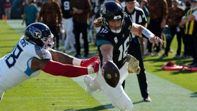 Mike Vrabel - Trevor Lawrence - Calvin Ridley - Trevor Lawrence, Calvin Ridley lead Jaguars to dominant win over Titans - foxnews.com - San Francisco - state Tennessee - county Bay