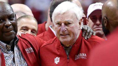 Justin Casterline - Legendary college basketball coach Bob Knight dead at 83 - foxnews.com - county Hall - state Indiana - state Texas - state Kansas