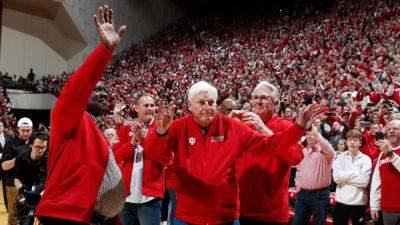 Important moments in Bob Knight's career - ESPN