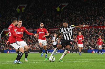 Man United dumped out of League Cup by Newcastle, Arsenal lose at West Ham