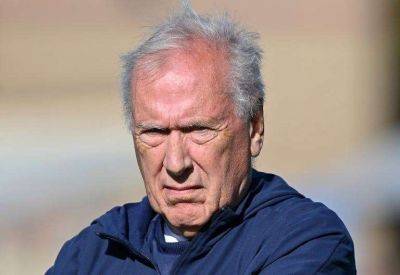 Dartford coach Martin Tyler believes club’s summer recruits are raising their game and says patchy away form is a distraction from team’s home momentum