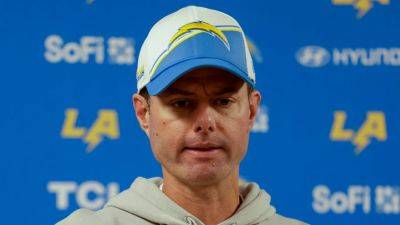 Brandon Staley - Chargers' Brandon Staley snaps at reporter over question about defensive play-calling - foxnews.com - Los Angeles - Jordan - state Wisconsin - county Green - county Bay