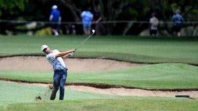 Moscatel breaks course record to lead Australian PGA