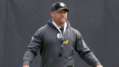Steelers interim OC on fired Matt Canada: 'We let him down' - ESPN
